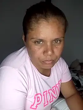 Zafiro MD online show from 06-18-26, 02:01