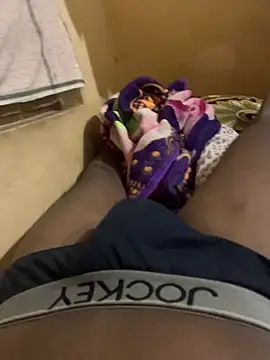 jiwoox online show from 04-01-26, 06:49