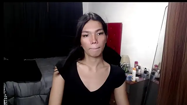 hikarilust23xx online show from 06-06-26, 04:23