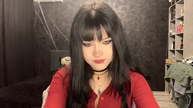 EmilyEmbears online show from 04-27-26, 05:16