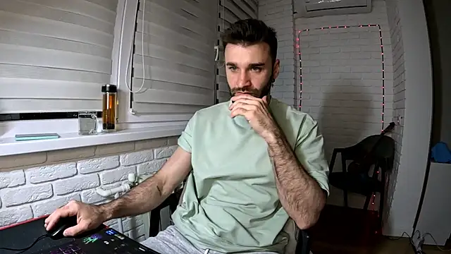 DaddySlava online show from 04-16-26, 08:53