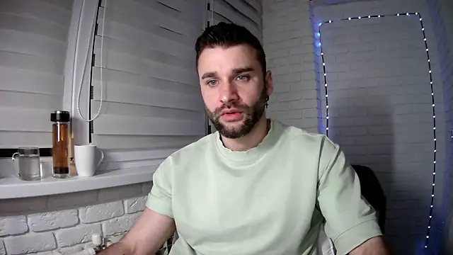 DaddySlava online show from 04-18-26, 07:29