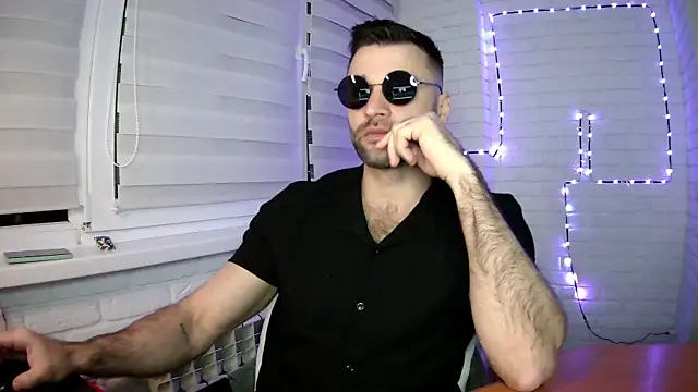 DaddySlava online show from 04-24-26, 06:21