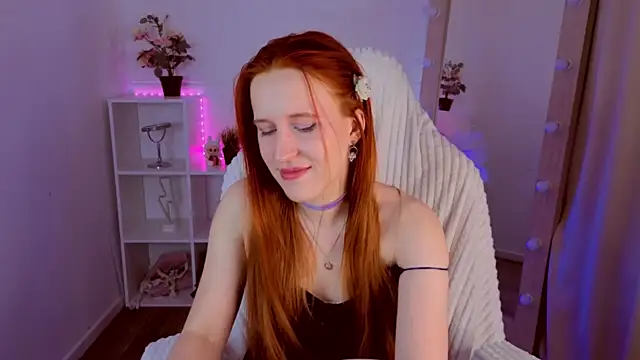 EvaBellea online show from 04-15-26, 01:40