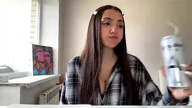 Snapshot of AlvinaMair chatting on 04-29-26, 07:12 AlvinaMair online show from 04-29-26, 07:12