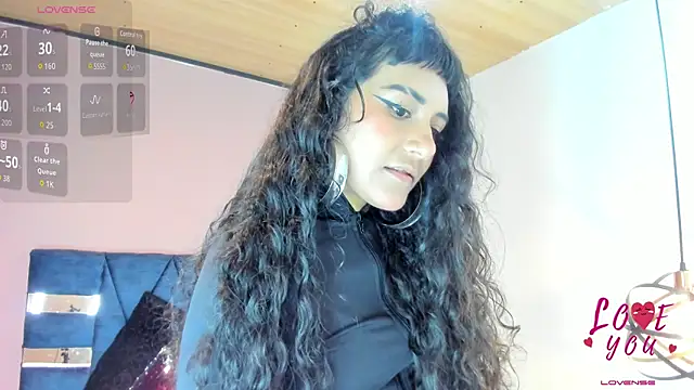 Snapshot of Hanna_Clark__ chatting on 07-07-26, 11:25 Hanna Clark online show from 07-07-26, 11:25