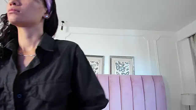Snapshot of Alexa_fox669 chatting on 06-10-26, 01:54 Alexa fox669 online show from 06-10-26, 01:54