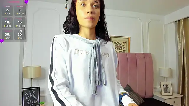 Snapshot of Alexa_fox669 chatting on 06-12-26, 01:10 Alexa fox669 online show from 06-12-26, 01:10