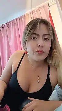 Snapshot of jenny_Dream_ chatting on 05-12-26, 08:28 jenny Dream online show from 05-12-26, 08:28