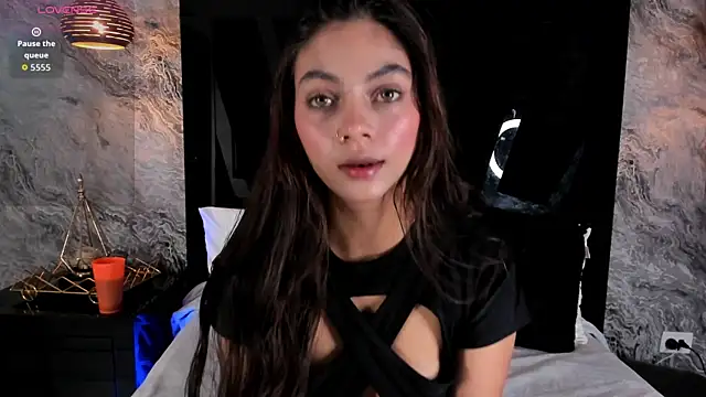 Kendall Rous  online show from 06-13-26, 01:42