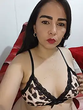 Snapshot of Emily_Divi69 chatting on 07-03-26, 01:45 Emily Divi69 online show from 07-03-26, 01:45