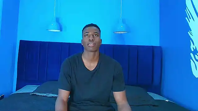 Snapshot of JeanDantte chatting on 05-13-26, 05:21 JeanDantte online show from 05-13-26, 05:21