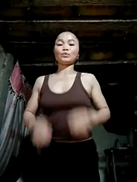 Tieuvy122 online show from 05-13-26, 11:22