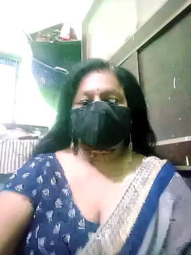 PINKI 024 online show from 04-21-26, 05:47