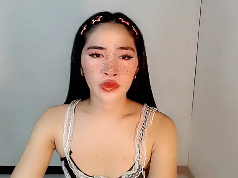 urasiankylie online show from 04-29-26, 05:30