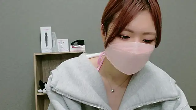 YUA 0425 online show from 05-31-26, 07:04