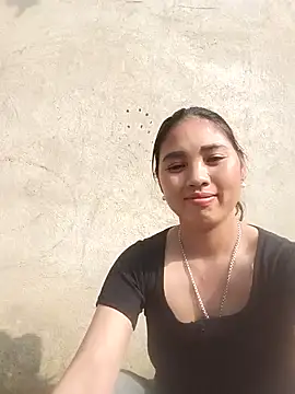 lan-ngocbich online show from 04-02-26, 08:34