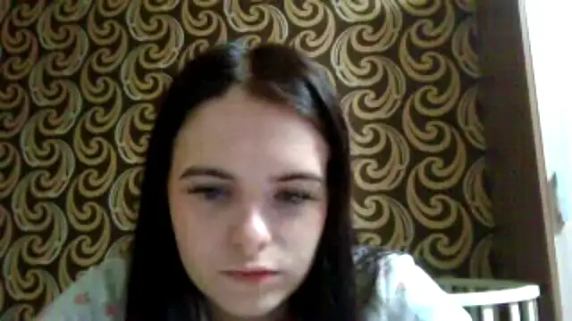 Snapshot of KikiAmino chatting on 06-08-26, 05:08 KikiAmino online show from 06-08-26, 05:08