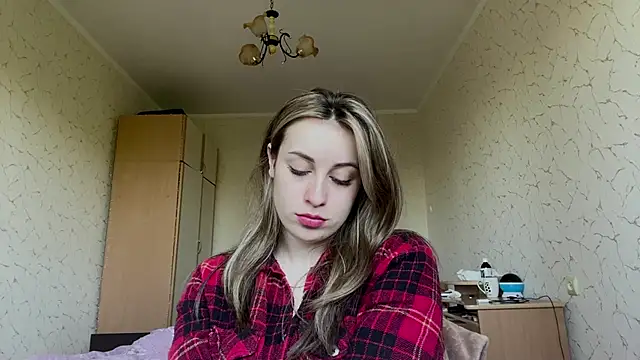 SpringSummers online show from 05-07-26, 07:25