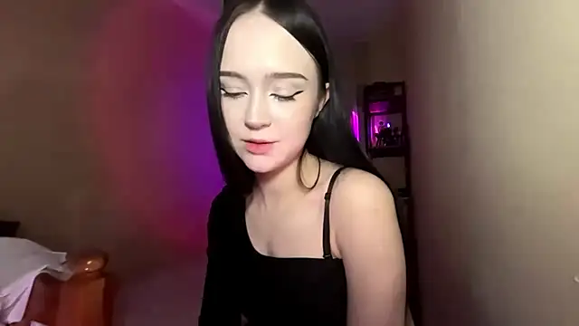 Adeline star online show from 04-23-26, 04:09