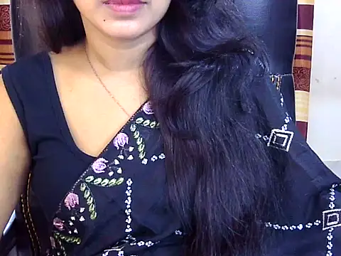 Noor Zarin online show from 04-28-26, 02:27