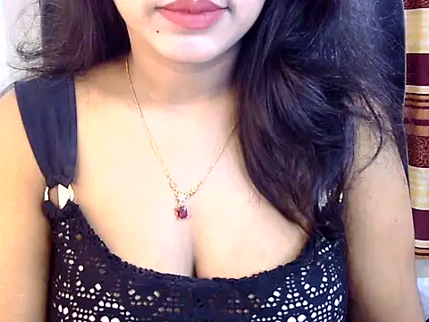 Noor Zarin online show from 05-04-26, 02:29