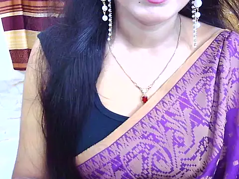 Noor Zarin online show from 05-20-26, 10:49