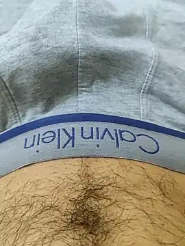 zbardi27 online show from 04-11-26, 06:07