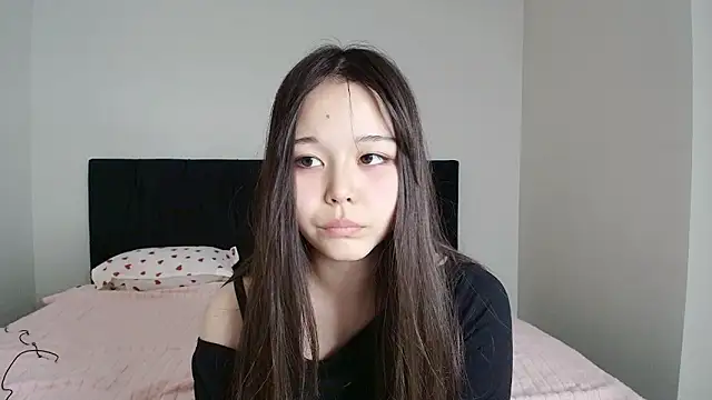 sayanim0 online show from 04-20-26, 01:58