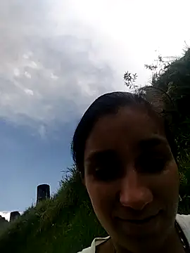 vegonicarouge online show from 04-14-26, 08:15