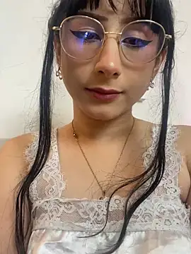 Snapshot of Miaa_HarperX_ chatting on 04-06-26, 10:44 Miaa HarperX online show from 04-06-26, 10:44