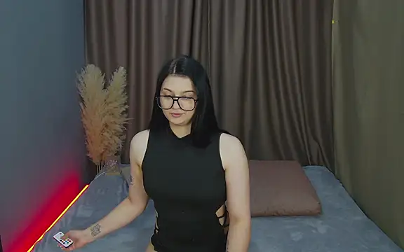 JennyJordans online show from 05-11-26, 04:37