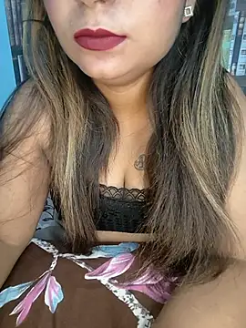 Snapshot of velvet-charmm chatting on 04-06-26, 05:52 velvet-charmm online show from 04-06-26, 05:52