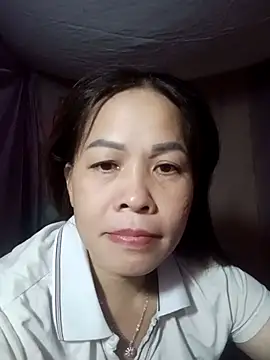 Snapshot of -Luni- chatting on 07-29-26, 06:22 -Luni- online show from 07-29-26, 06:22