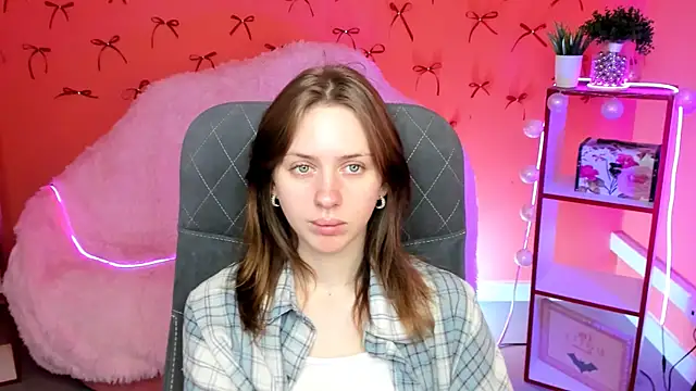 MeganClapp online show from 05-09-26, 05:12