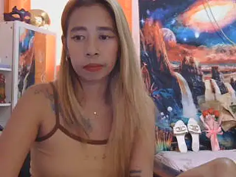 Snapshot of morena231994 chatting on 04-14-26, 06:52 morena231994 online show from 04-14-26, 06:52