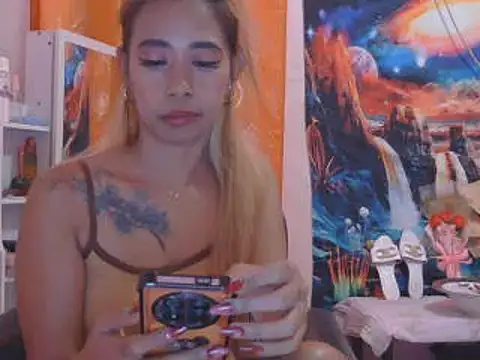 Snapshot of morena231994 chatting on 04-14-26, 06:58 morena231994 online show from 04-14-26, 06:58