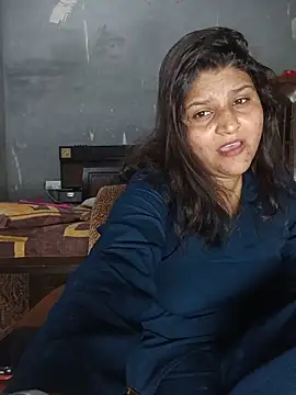 Snapshot of Riyashrma001 chatting on 05-18-26, 04:07 Riyashrma001 online show from 05-18-26, 04:07