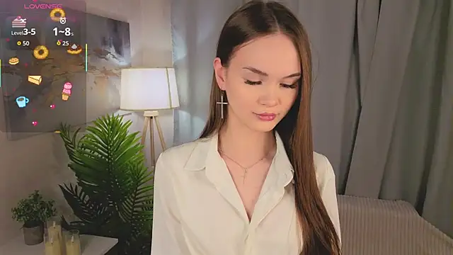 LuraPodraza online show from 05-24-26, 04:12