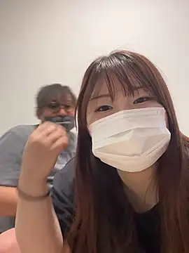 Snapshot of Yunon0202 chatting on 07-25-26, 04:10 Yunon0202 online show from 07-25-26, 04:10