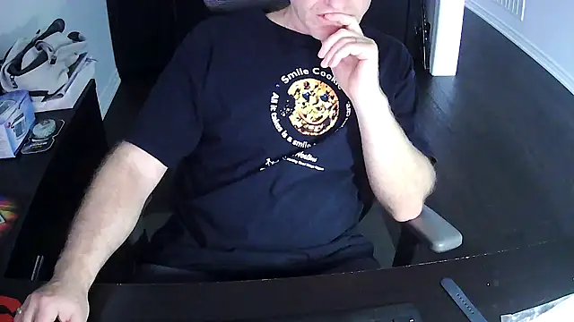 Shalun2000 online show from 05-23-26, 05:39