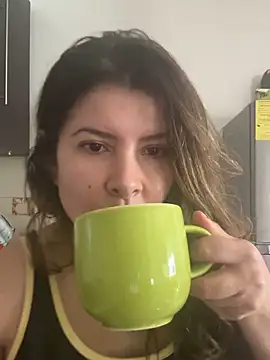 DivvaOficiall1 online show from 04-04-26, 04:04