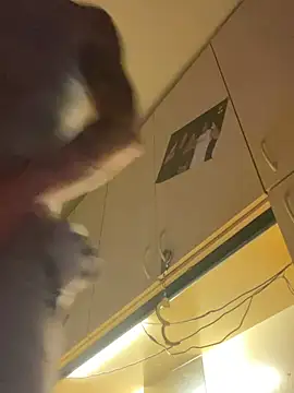 tubeton online show from 04-26-26, 03:04