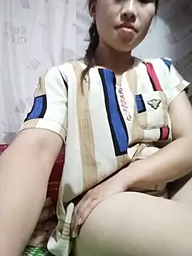 Snapshot of Yo-must chatting on 07-05-26, 04:19 Yo-must online show from 07-05-26, 04:19