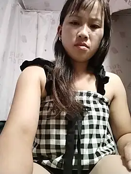 Snapshot of Yo-must chatting on 07-07-26, 11:03 Yo-must online show from 07-07-26, 11:03
