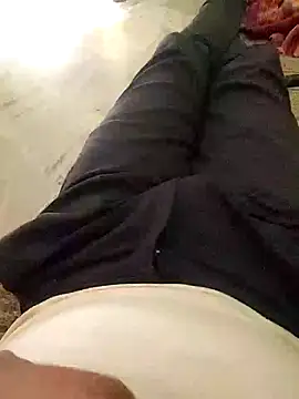 Snapshot of strip_jerry chatting on 04-04-26, 10:13 strip jerry online show from 04-04-26, 10:13