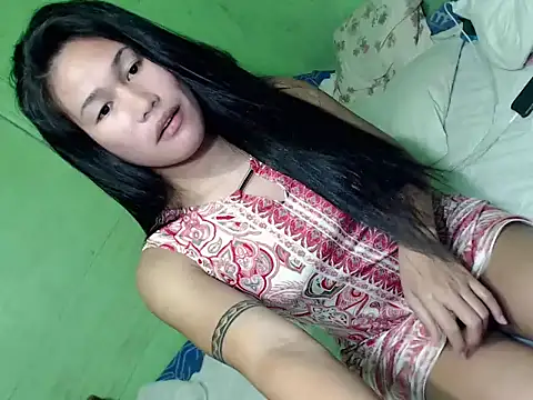 Snapshot of kaycee28 chatting on 05-14-26, 05:42 kaycee28 online show from 05-14-26, 05:42