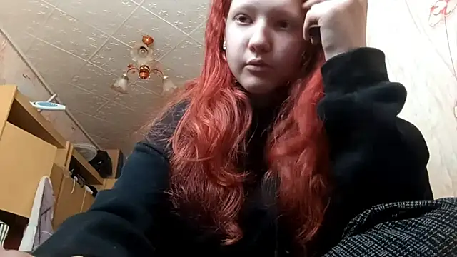 Snapshot of BirgitKamal chatting on 04-22-26, 11:34 BirgitKamal online show from 04-22-26, 11:34