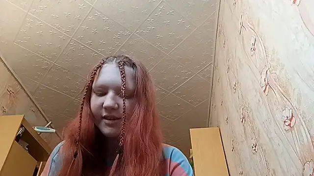 Snapshot of BirgitKamal chatting on 05-14-26, 10:11 BirgitKamal online show from 05-14-26, 10:11