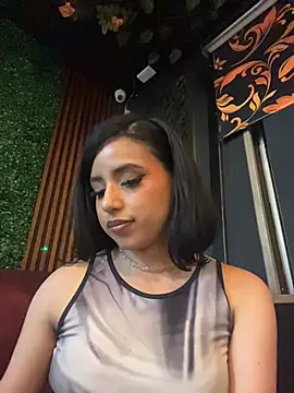 SusanneGrace online show from 05-27-26, 01:57